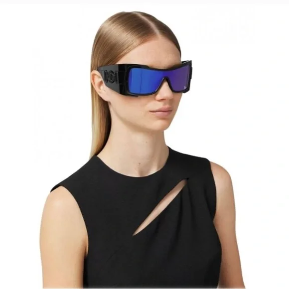 Brand new full inclusion Versace women’s sunglasses. Versace VE4431 514887 50MM Havana/Dark Grey Plastic Square  main image 4